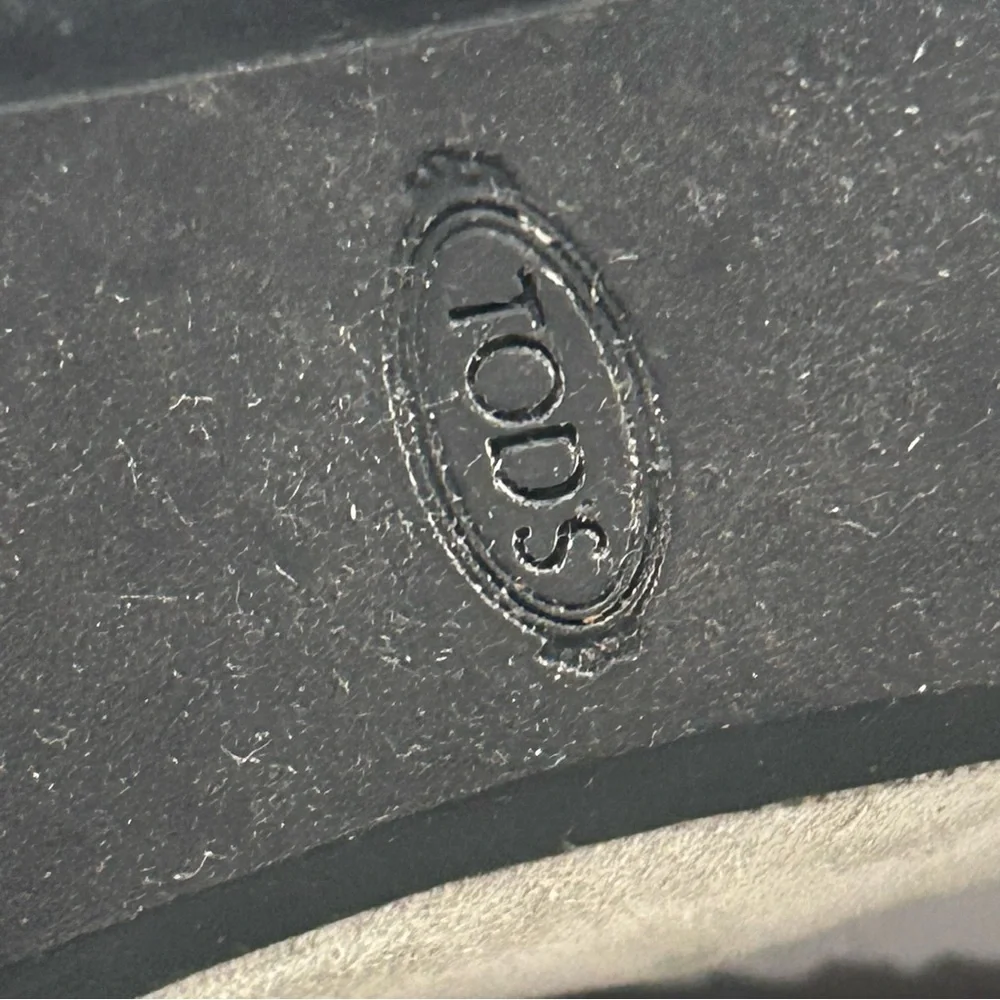 TOD’S Suede Leather Driving Loafers Rhinestone Crystal Buckle, Gray, Sz 9.5 - Picture 11 of 14